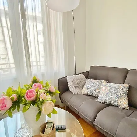 Apartment Promenade: Spacious Air-conditioned Near *